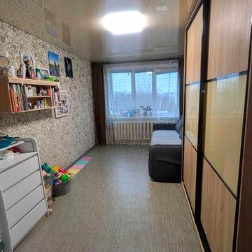 Продам двухкімнатну квартиру