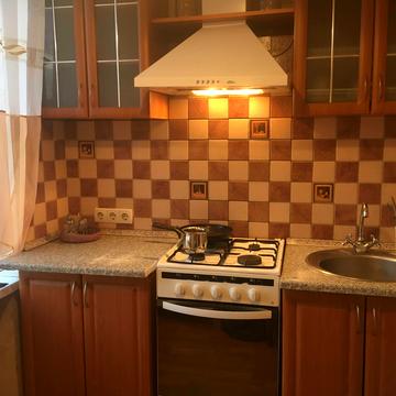 Героїв Харкова просп. (Московський), 124