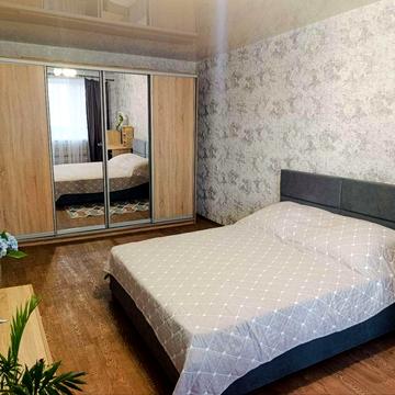 Науки просп. (Гагаріна), 120