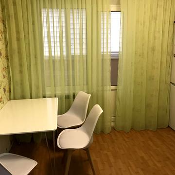 Сергія Данченка вул., 5