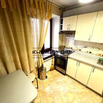 Юрія Пасхаліна вул. (Ілліча), 16