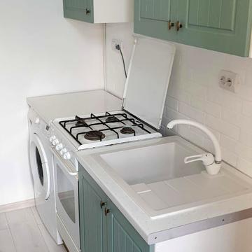 Степана Смаль-Стоцького вул., 1