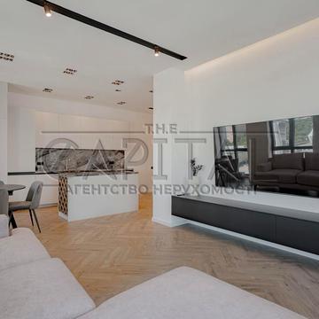 Антоновича вул. (Горького), 44