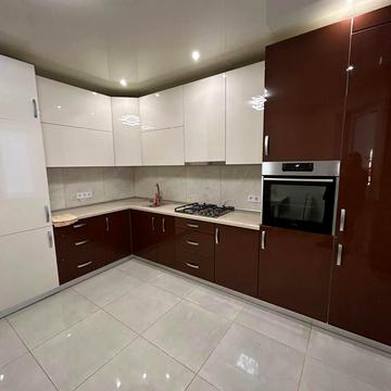 Горбачевського вул., 21