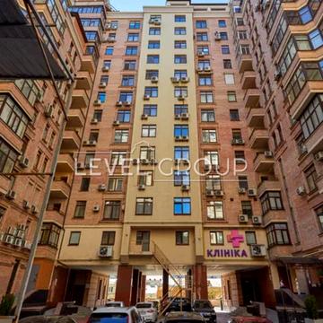 Паторжинського вул., 14