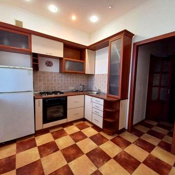 Михайла Бойчука вул. (Кіквідзе), 15-А