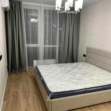 Дніпровська набережна вул., 15-К