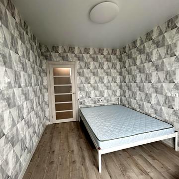 Університетська вул., 1г