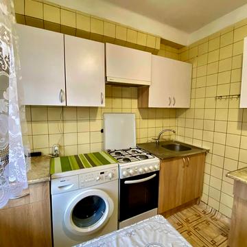 Кубанської України вул. (Маршала Жукова), 39