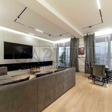 Продаж унікальної квартири 133 м² центр Києва, вул. Заньковецької, 8