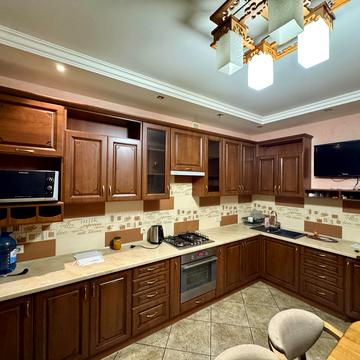 Кривчицька Дорога вул., 2б