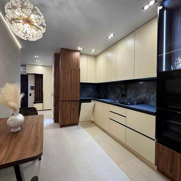 Красива та повністю укомплектована квартира