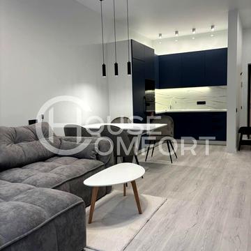 Річкова вул., 4