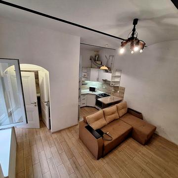 Продаж квартири з ремонтом в центрі Львова