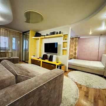 2-х кімн. Квартира - Світло 24/7 з Ремонтом Проспект Незалежності