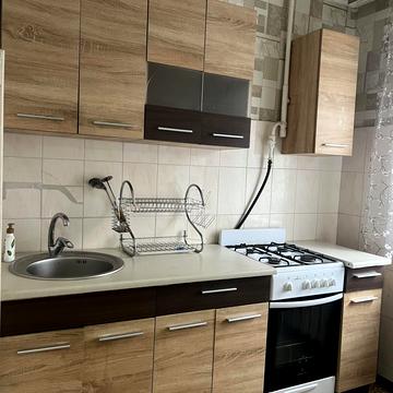 Вацлава Гавела бульв. (Івана Лепсе), 21