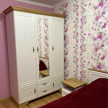 Здається 2 квмнатна квартира.