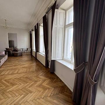 Довгострокова оренда 2к Квартира Катерининська (Карла Маркса) вулиця