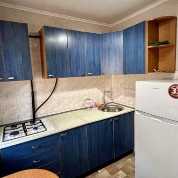 Припортова вул. (Героїв Сталінграда), 21