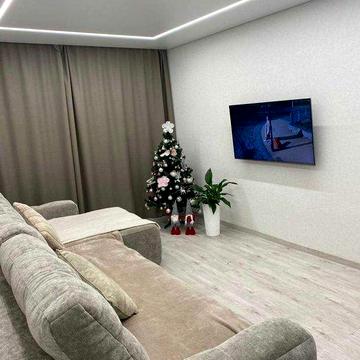 3-х кімнатна квартира, центр, біля 9 школи