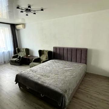 Запорізьке шосе, 14