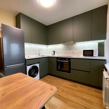 Володимира Івасюка просп. (Героїв Сталінграду), 43-Б