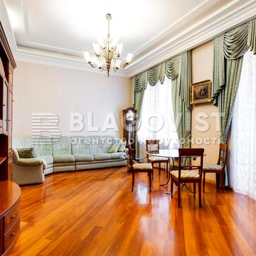 Інститутська вул., 13/4