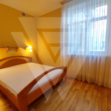 Володимира Івасюка просп. (Героїв Сталінграду), 22 а