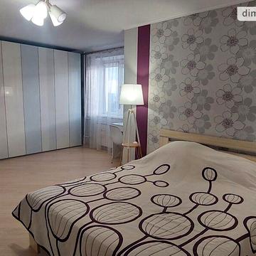 Продаж 2к Квартира Роганська вулиця