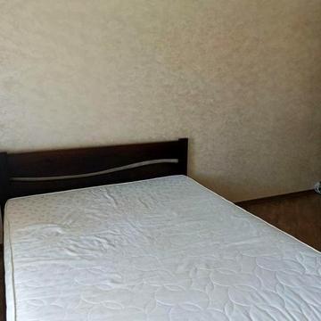 Здається одно кімнатна квартира