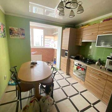 2к в новобудові на Озерній