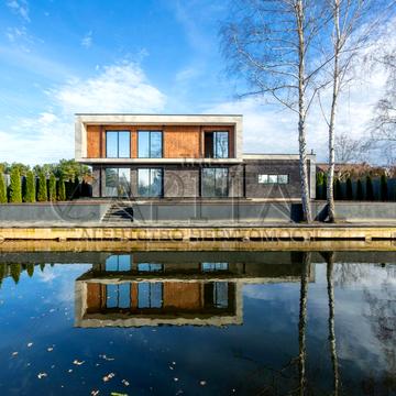 Лугова вул.