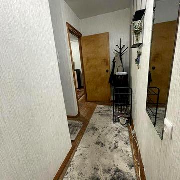 Здам 3-кімнатну квартиру на Шкільній