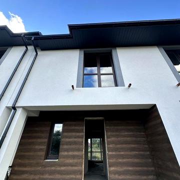 Таунхаус з гаражем! Комплекс закритого типу.