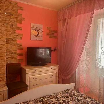 Оренда 2к квартири Святошинський Хмельницька 10