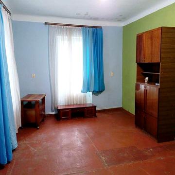 Часть дома г. Буча ул. Льва Толстого, отдельный двор, с животными ДА