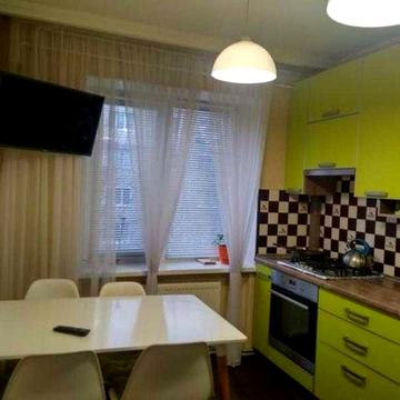 Продам 2-х комнатную квартиру на ХТЗ.