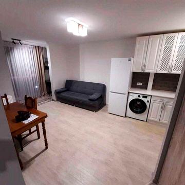 Здається 1 км квартира в новому будинку на Озерній!