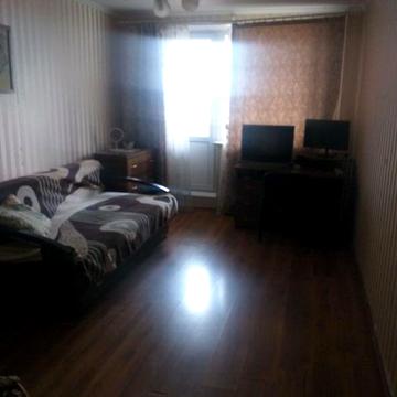 Сдам 1 комнатную квартиру с ремонтом на основе, ул. Достоевского.