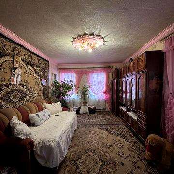 Будинок + 7 соток приватизованоі землі на початку В. Балки