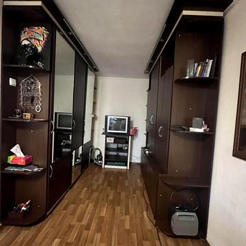 Олександра Поля просп. (Кірова), 10/12