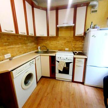 Здам 1к кв метро Палац спорту пр.Байрона 173