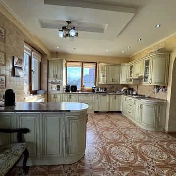 Січових Стрільців, 6