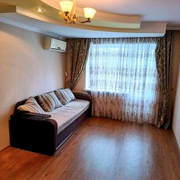 Продаж гарної 2-кім. кв. в чудовому місці.