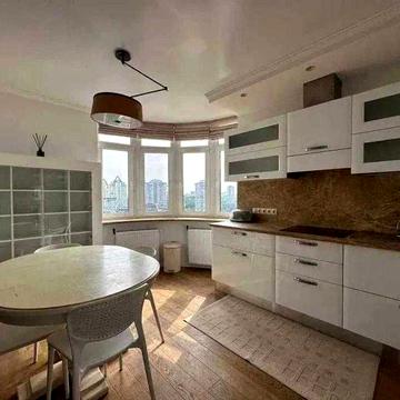 Соломянка,Василя Липківського 18 ,2к квартира