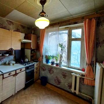 Михайла Малишенка вул., 35