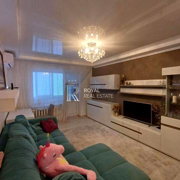 Митрополита Андрея Шептицького вул. (Анатолія Луначарського), 1/2