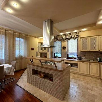 Продаж просторогу будинку М.Ужгород