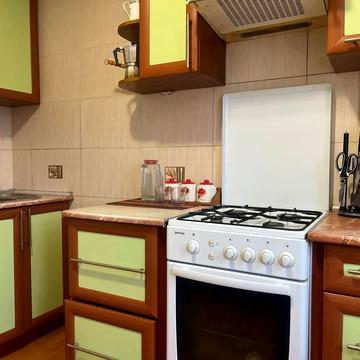 Дубенська вул., 42