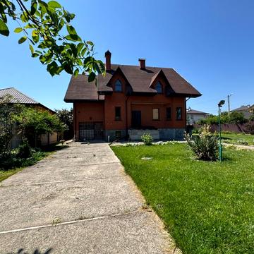 Дніпровська вул. (Калініна)